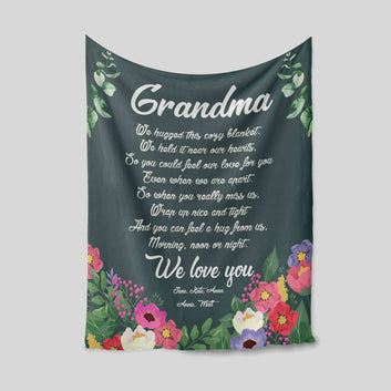 Personalized Grandma Blanket, Grandma Blanket, Flowers Blanket, Nana Blanket with Grandkids Names, Family Blanket, Nana Gift, Mother's Day Gift, Gift For Grandma