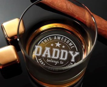 Personalized Father's Day Whiskey Glass, Custom Kids Name on Rock Glass for Dad, Engraved Whiskey Glasses, Unique Fathers Day Whiskey Glasses, Gift for Men,Gifts For Dad