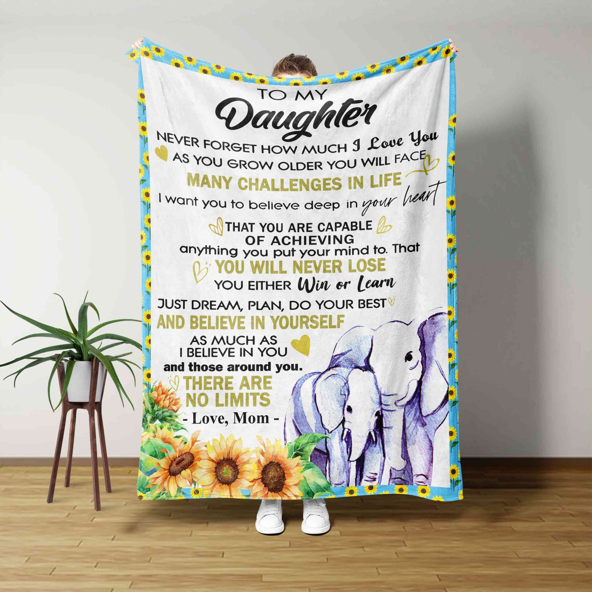 https://www.customizaholic.com/cdn/shop/products/500466NeverForgetHowMuchILoveYouBlanket_CustomNameBlanket_BlanketForGiftmk_414b1363-e140-4907-b59a-2d6117e0a435.jpg?v=1677640023&width=1946